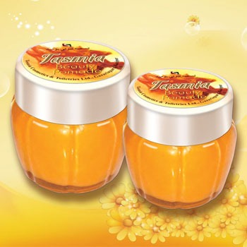 Tasmia-Beauty-Pomade tctl